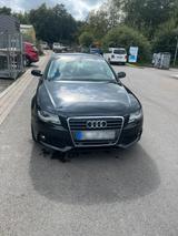 Audi A4 Avant B8 2.7 TDI  190 PS  Schwarz - Audi A4 Kombi 7tdi mit Diesel-Antrieb