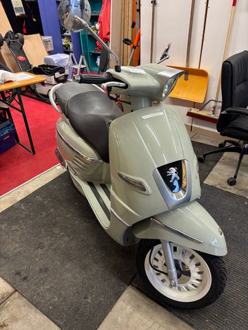 Peugeot Django Heritage 125 Retro-Roller *Wenig KM*