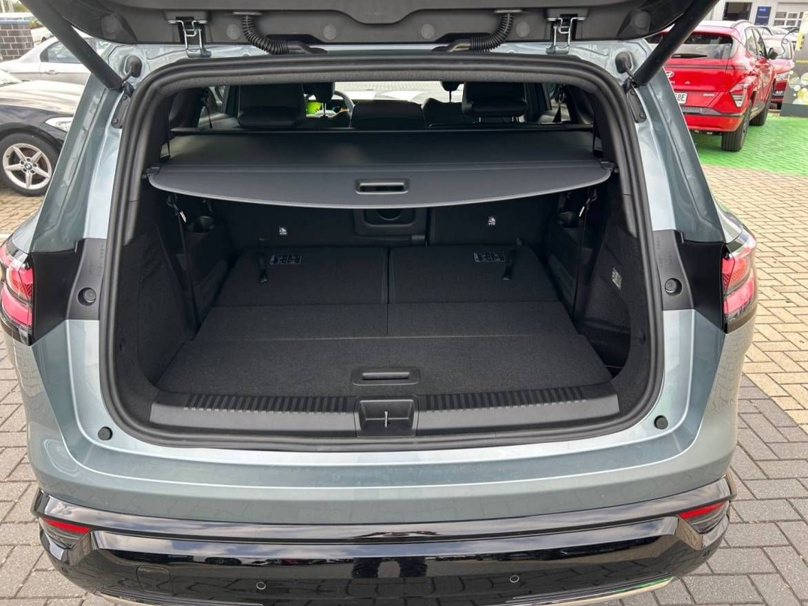 Fahrzeugabbildung Renault Espace Techno Full Hybrid E-Tech 200 7- Sitzer