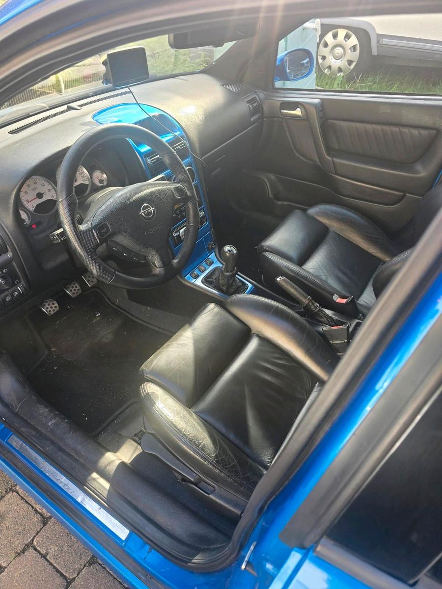 Opel Astra 2004 — photo 6