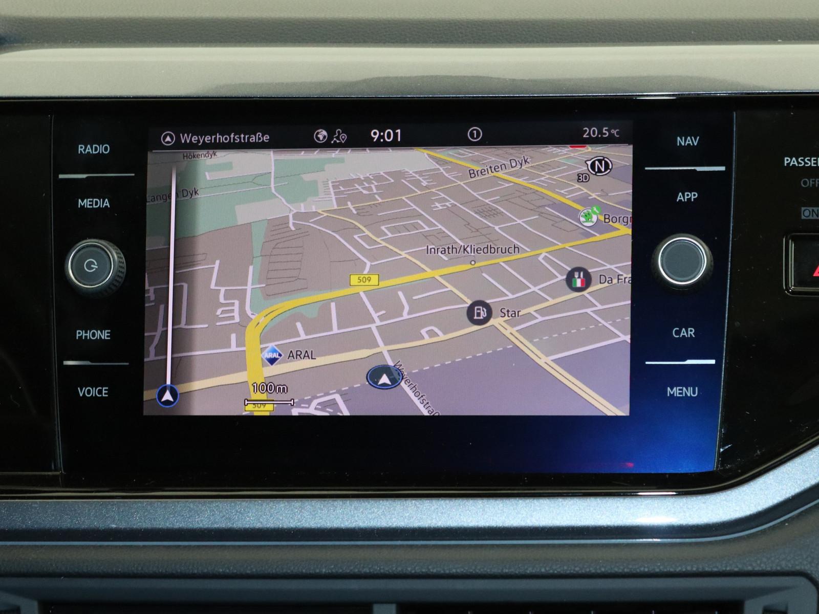 Volkswagen Taigo 1.0 TSI Style MATRIX-LED PANO NAVI KAMERA