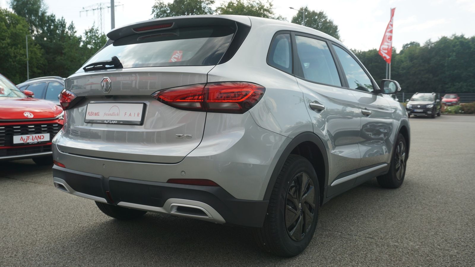 MG ZS