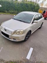 Toyota Avensis Automatic Benziner - Toyota Avensis in Wuppertal