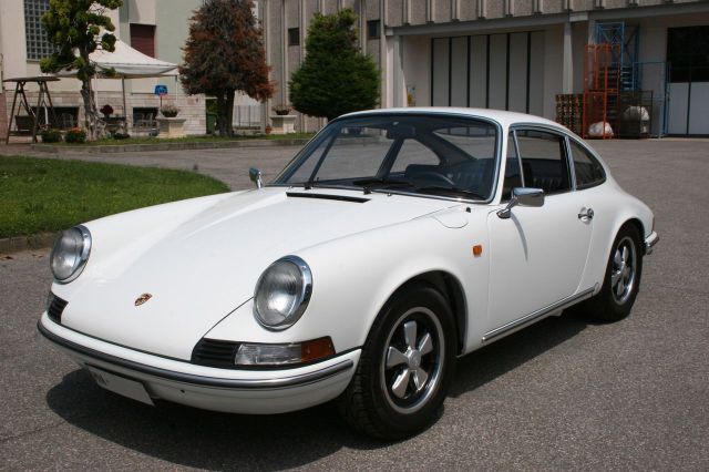 Porsche PORSCHE 911 T 2.4 coupe