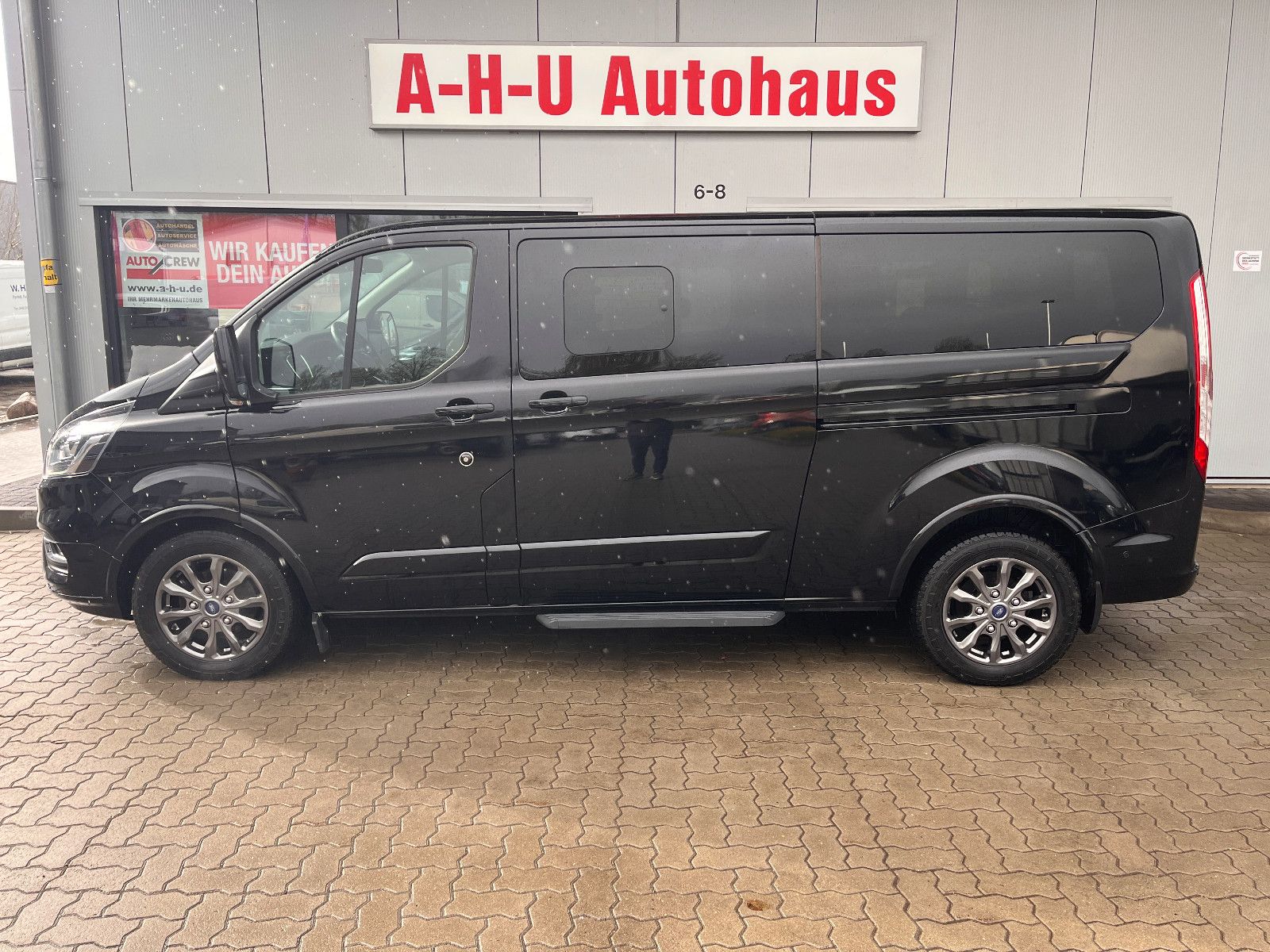 Fahrzeugabbildung Ford Tourneo Custom Titanium X L2 Autom.