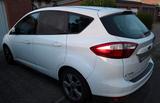 Ford Grand C-Max 1,0EcoBoost Sync Edition - Ford Grand C-Max: Sync Edition