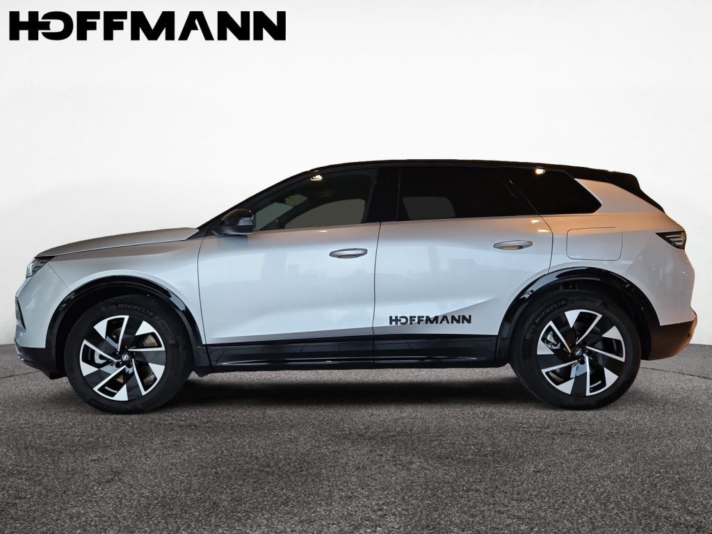 Fahrzeugabbildung Opel Grandland Plug-in-Hybrid 1.6 DI Automatik GS