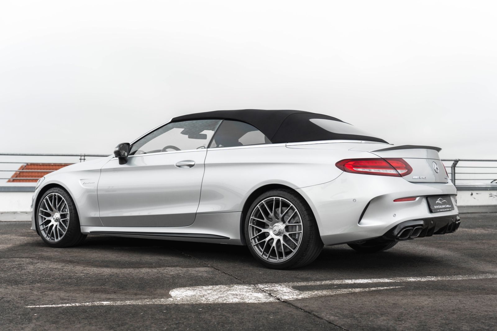 Fahrzeugabbildung Mercedes-Benz C 63 AMG  Cabrio Multibeam  360 Kam  Burmester