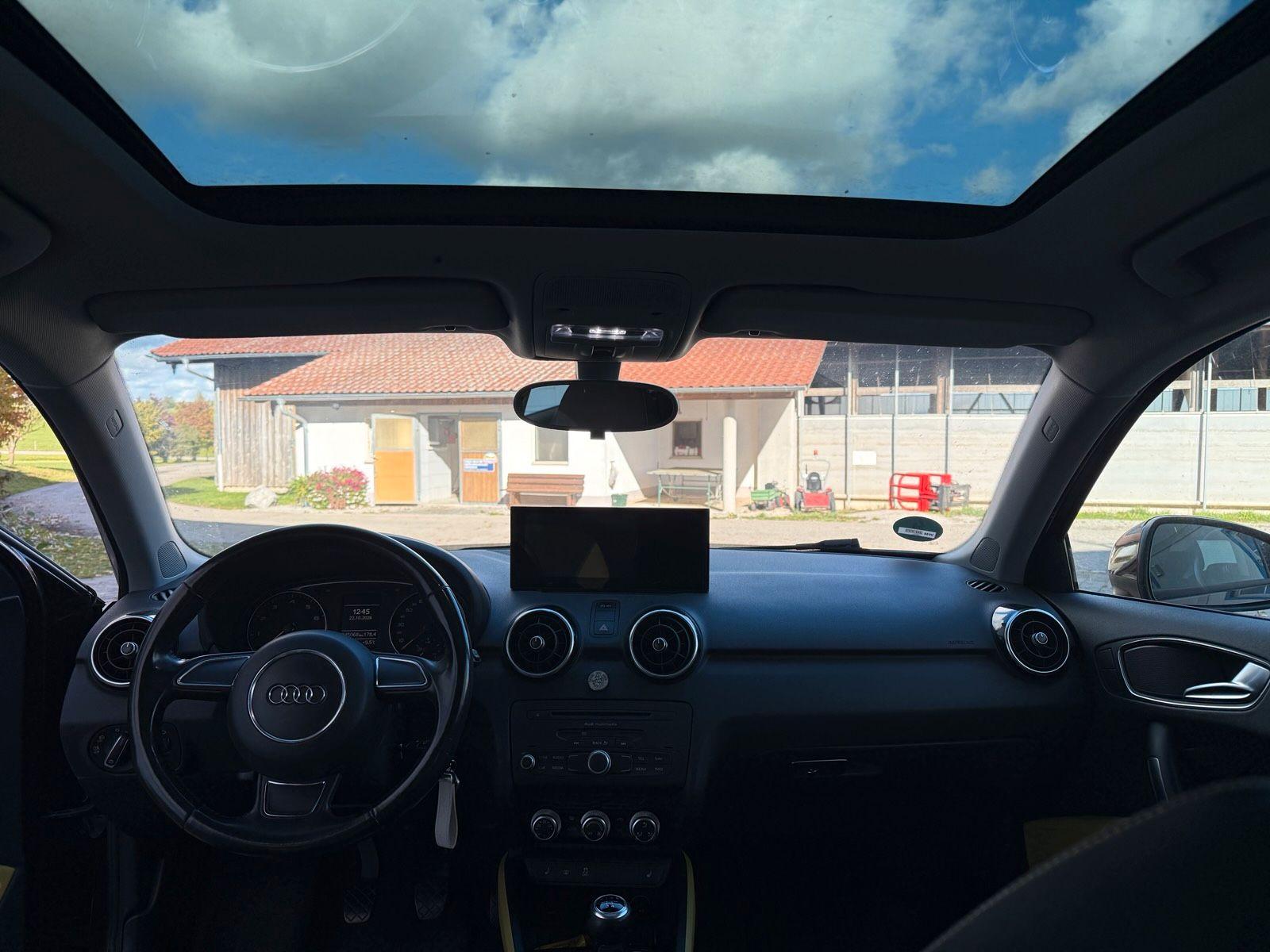 Audi A1 2011 — rear view