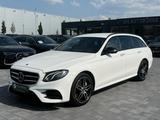Mercedes-Benz E 400 d T 4 MATIC *AMG*DISTR+*360°KAM*BURMESTER - weiße Mercedes-Benz E 400