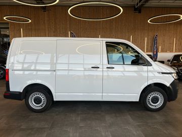 MYAUTOCENTER – Gebraucht- und Jahreswagen mit Werkstattservice in Pfaffenhofen Volkswagen T6.1 Transporter Kasten 4MOTION *1. Hand*AHK*LED