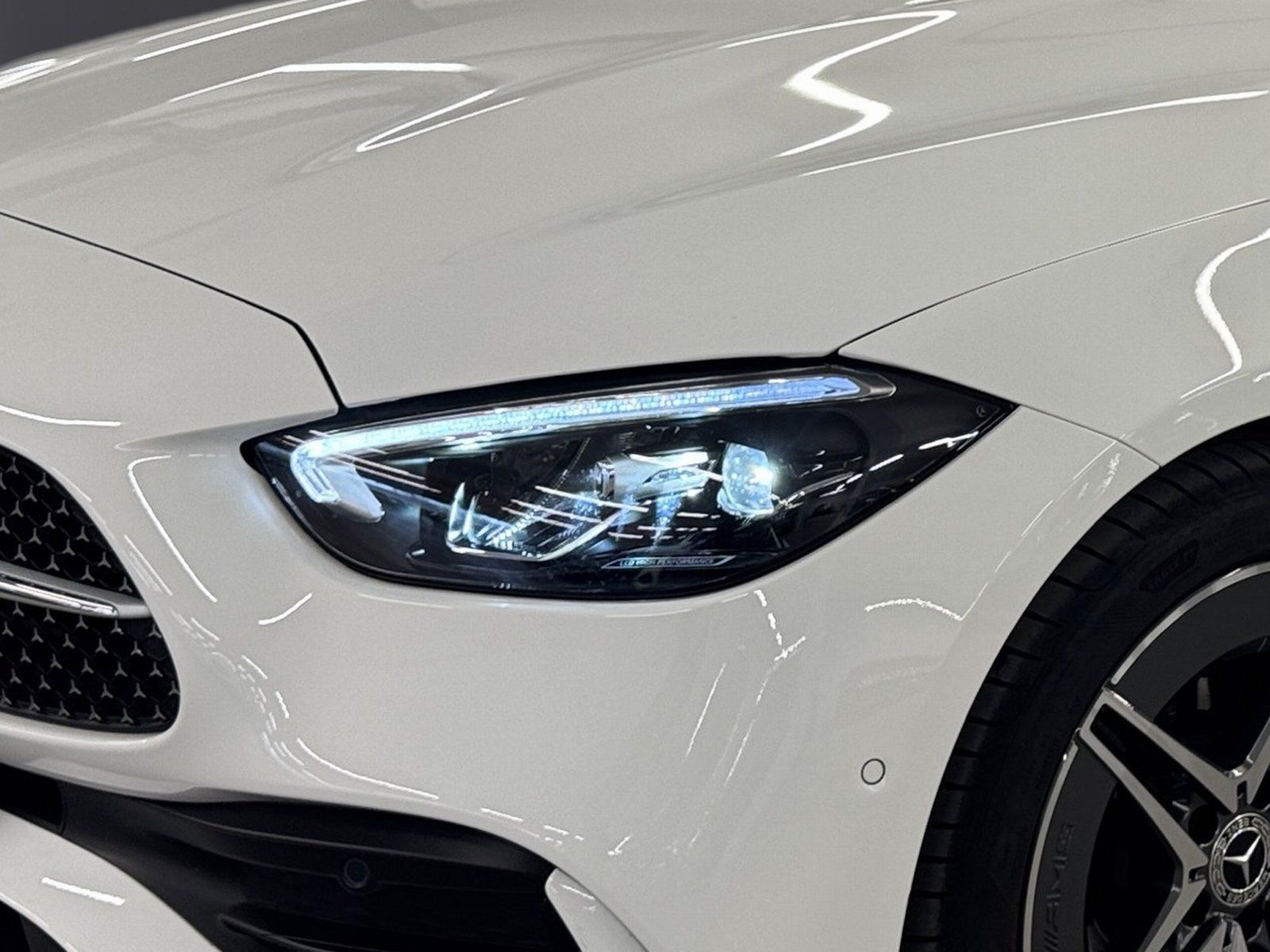 Fahrzeugabbildung Mercedes-Benz C 300 d AMG*AHK*Totwink*LED*Kamera*Memory*CarPla