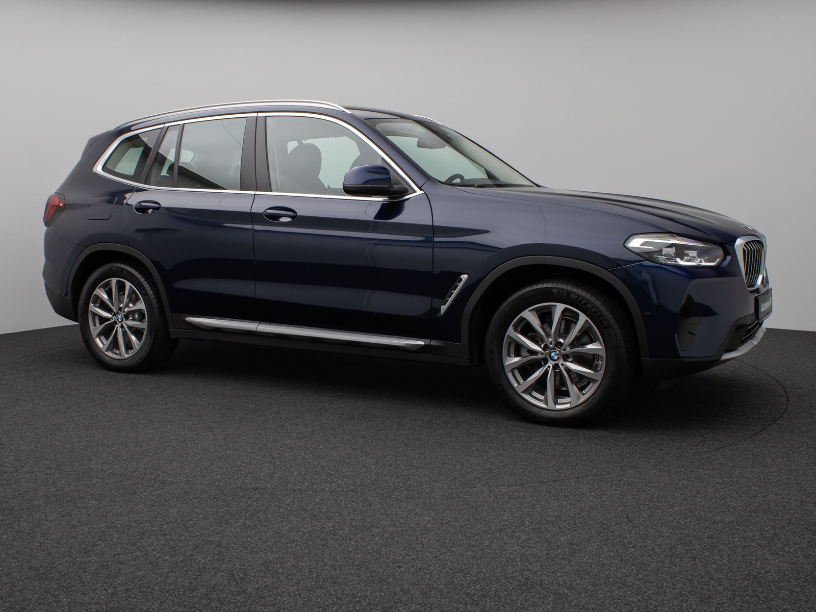 Fahrzeugabbildung BMW X3 xD20d Kamera DAB HiFi Lenkrhz AHK Alarm Sport