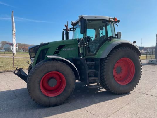 Fendt 828 Vario SCR ProfiPlus