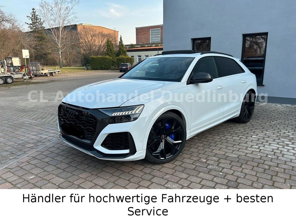 Audi RSQ8