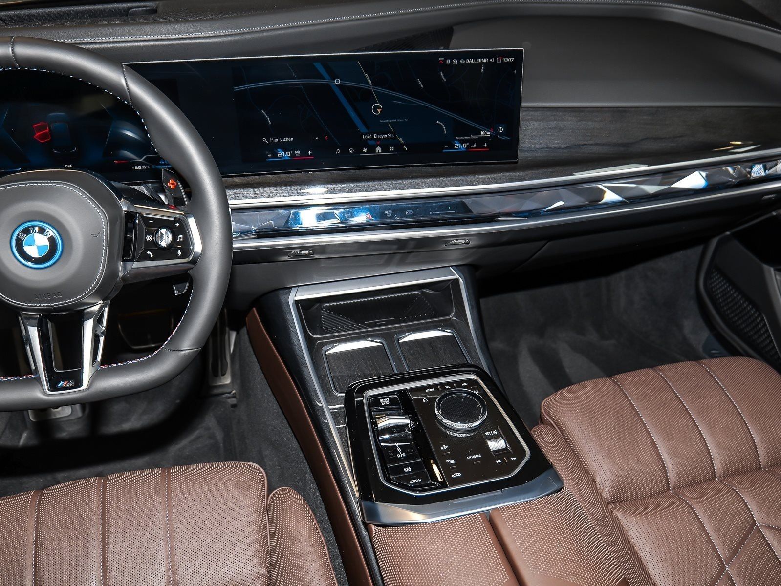 BMW M760 - Bild 16