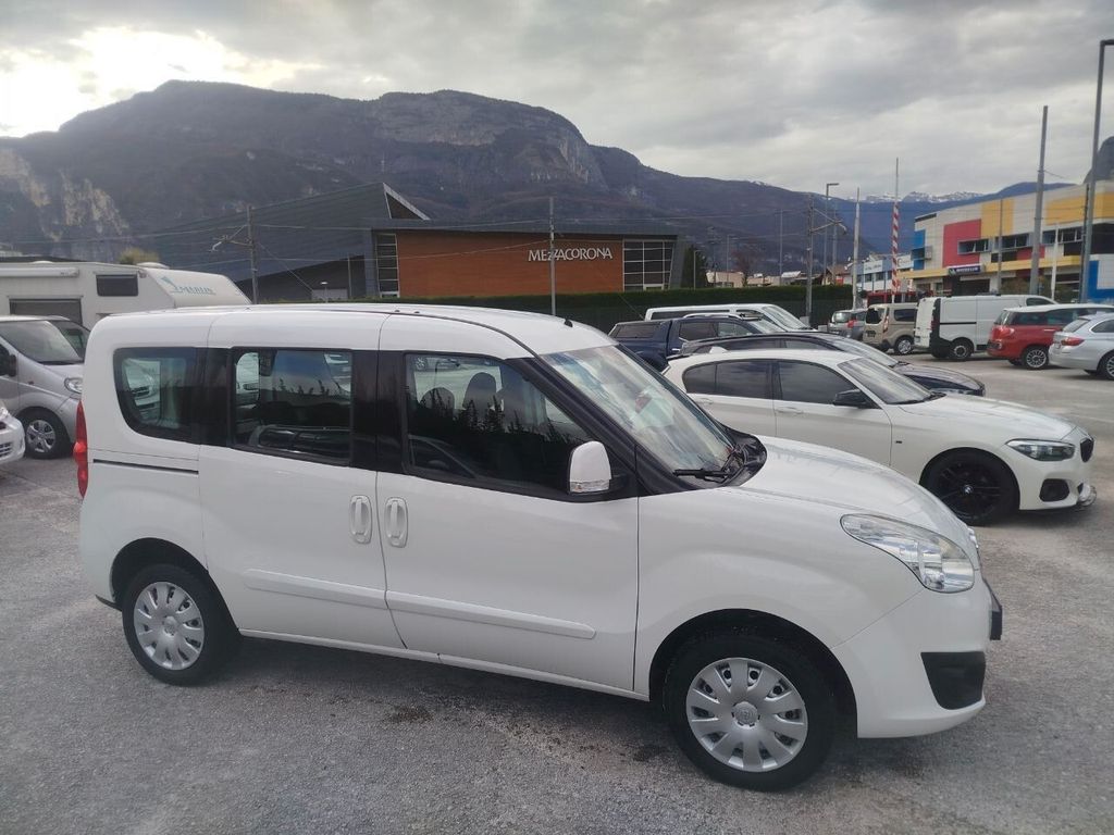 Image of Opel Combo