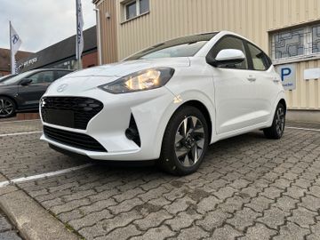 Hyundai i10 1.0 FACELIFT TREND INCL. NAVIGATION