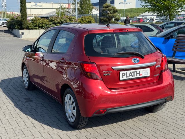 Toyota Yaris  Comfort Hybrid