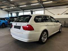BMW 318 i Navi Leder PDC SHZ Panorama