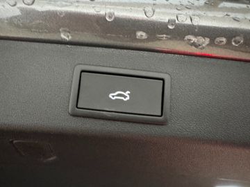 Fahrzeugverkauf 32 Skoda Kodiaq 1.5 TSI Sportline 7-Sitze*Panodach*AHK*