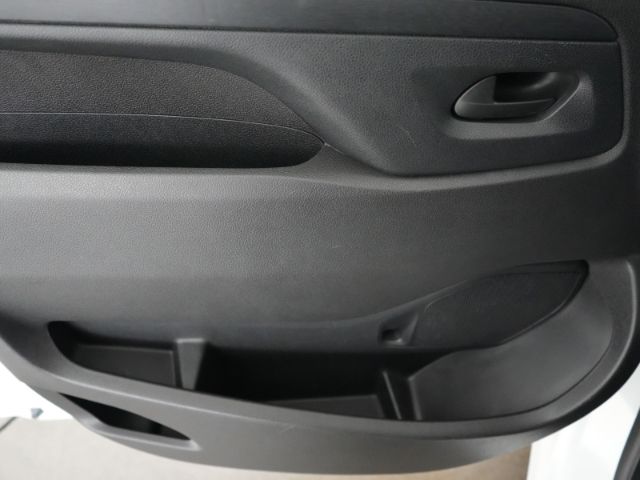 Vivaro C CARGO L CDTI+NAVI+SCHIEBETÜR+PARKPILOT+