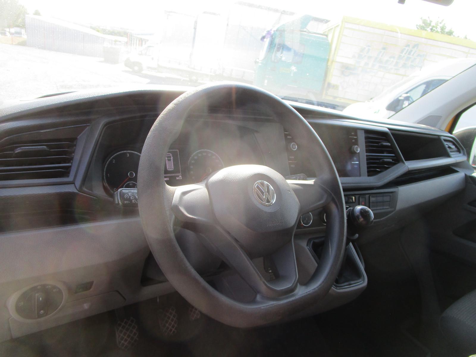 Volkswagen T6.1 TDI*lang+KLIMA+NAVI+8-Sitze+1-Hand*