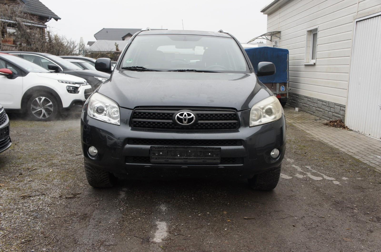 Toyota RAV 4 RAV4 Basis 4x4