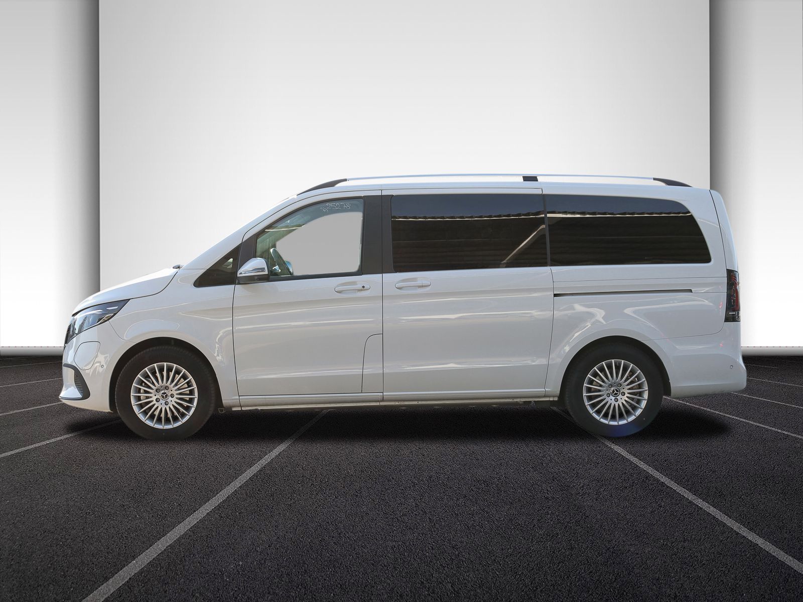 Mercedes-Benz EQV 300 lang,7Sitze,2Schiebetüren,Distronic,LED imagem 2