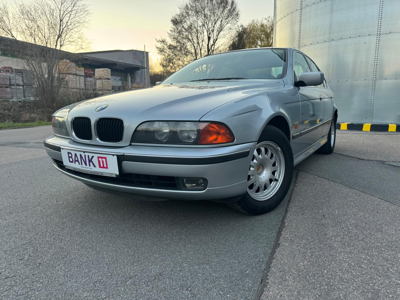 BMW 528i Automatik*KLIMA*TÜV05/27*GARAGEN FAHRZEUG*