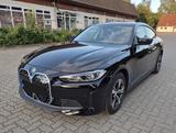 BMW i4 eDrive40 - ACC AHK HiFi 1.Hd Garantie Mst - BMW i4: mit Anhängerkupplung
