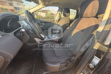 Land-Rover Discovery Sport - 10