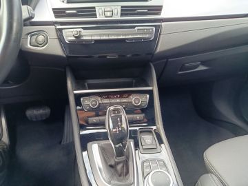 BMW 218 Gran Tourer - 12