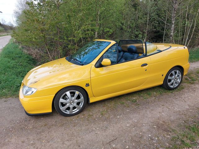 Renault Megane Cabrio 1