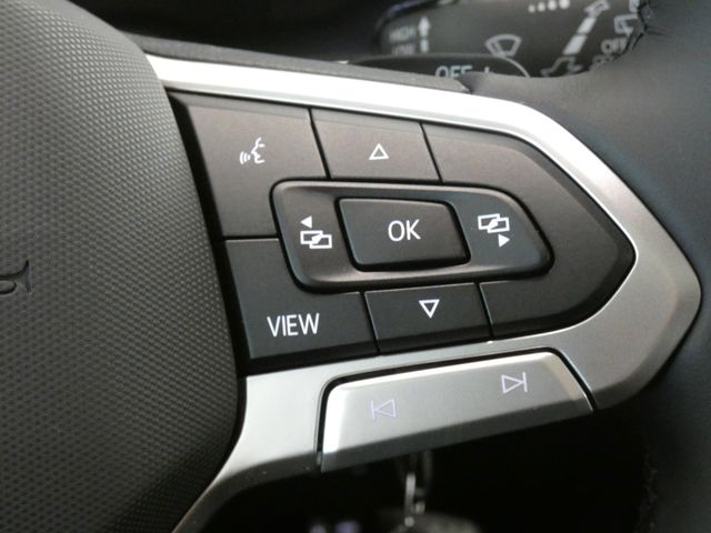 Polo 1.0 TSI R-Line DSG PANO KAMERA GARANTIE