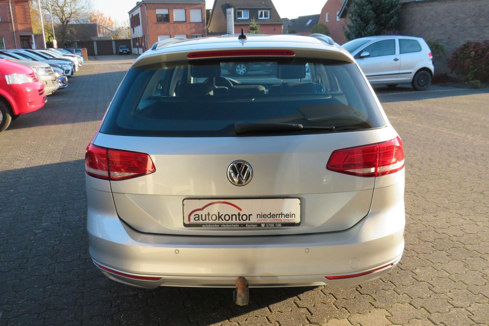Fahrzeugabbildung Volkswagen Passat Variant Comfortline TDI DSG AHK NAVI