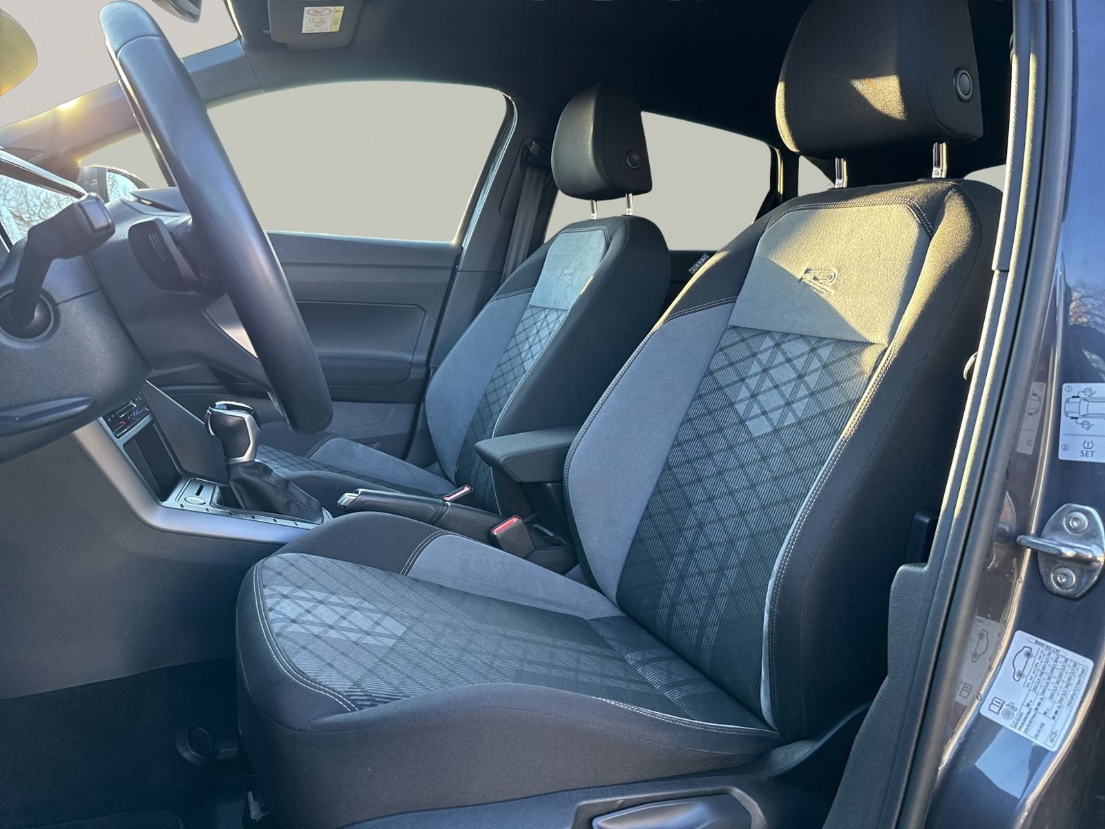 Taigo R-Line 1.5 TSI, IQ Drive, RearView, Matrix