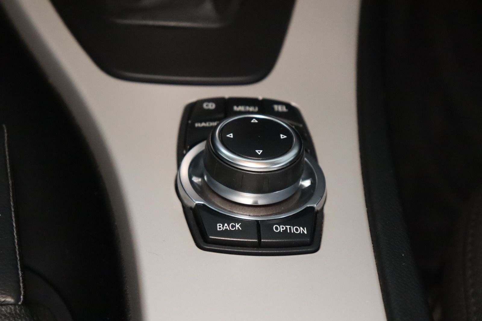Fahrzeugabbildung BMW 320 d Touring