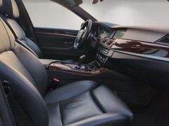BMW M550 d xDrive~Pano~InnoPak~HuD