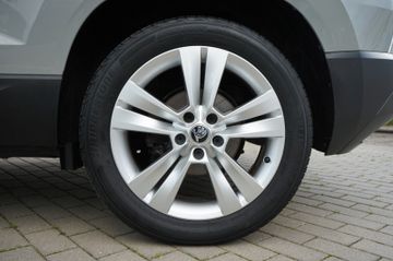Fahrzeugabbildung SKODA Karoq Style 4x4 2.0 TDI DSG AHK, Navi