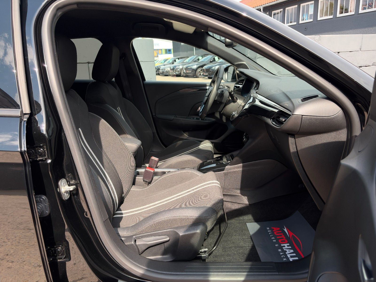 Fahrzeugabbildung Opel Corsa F GS 1.2 Turbo CarPl. ACC CAM LHZ SHZ LED