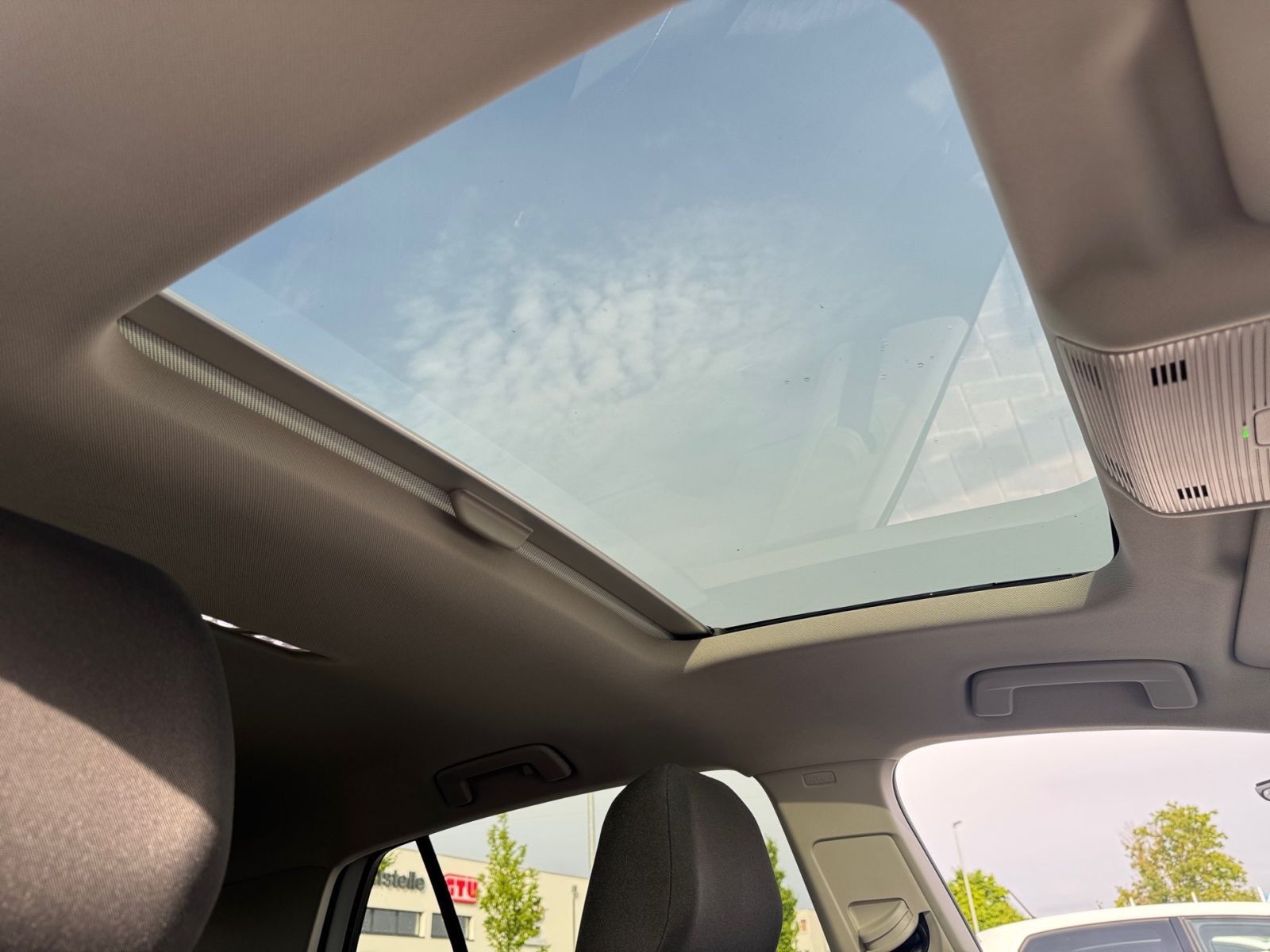 Volkswagen Golf - Bild 19