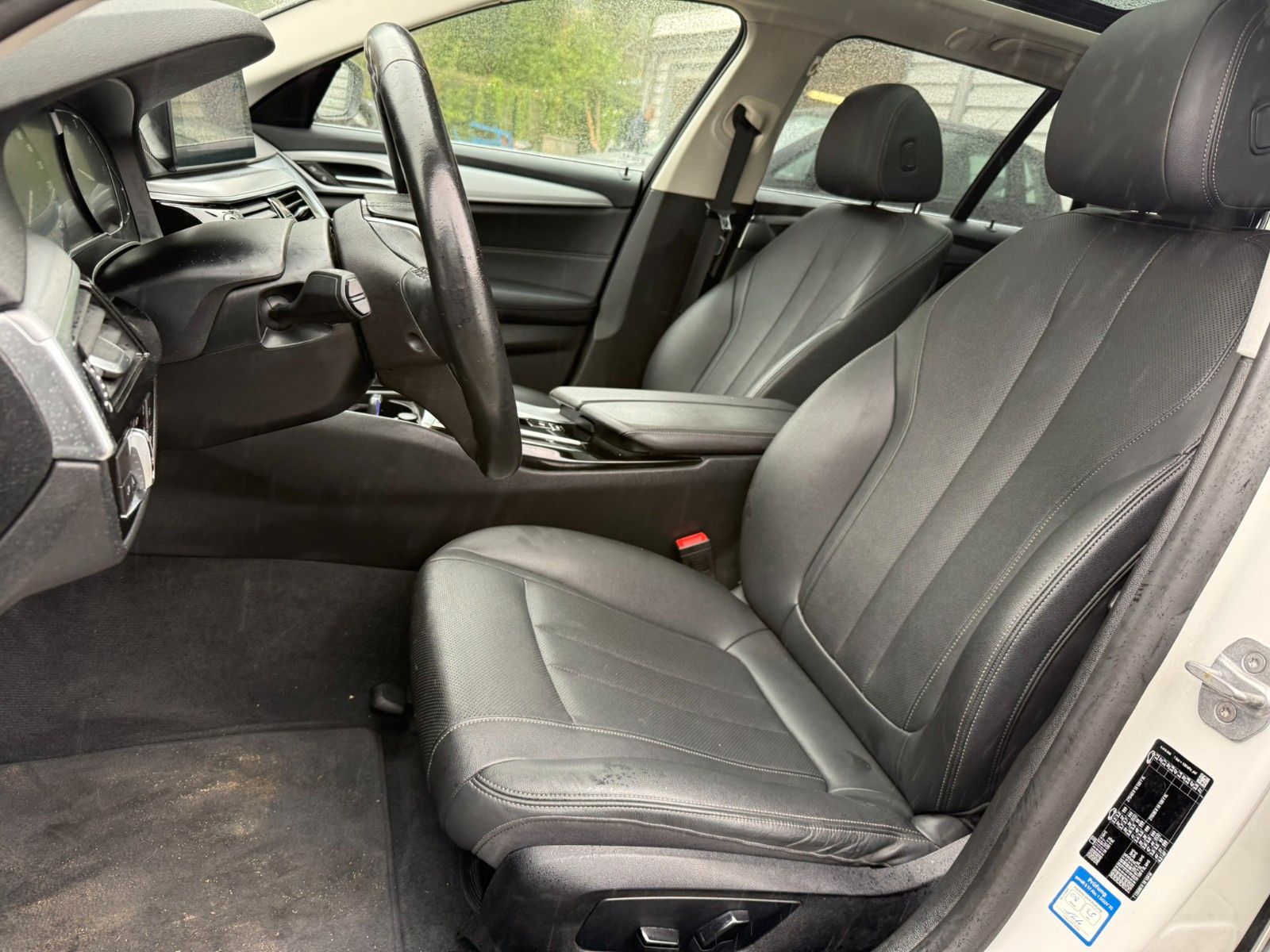 Fahrzeugabbildung BMW 520 d