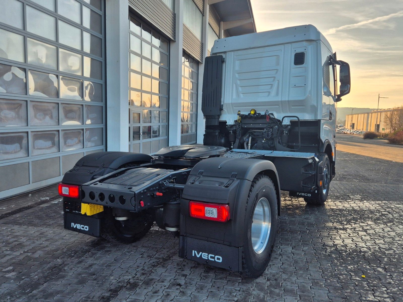 Fahrzeugabbildung Iveco AS440X50T/P ON+, Intarder, Alu-Felgen