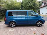 Volkswagen T5 Multivan - Volkswagen T5: Blau