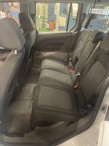 Ford Transit Connect Kombi Trend 5 Sitzer Mwst.  - Ford Transit Connect in Frankfurt (Main)