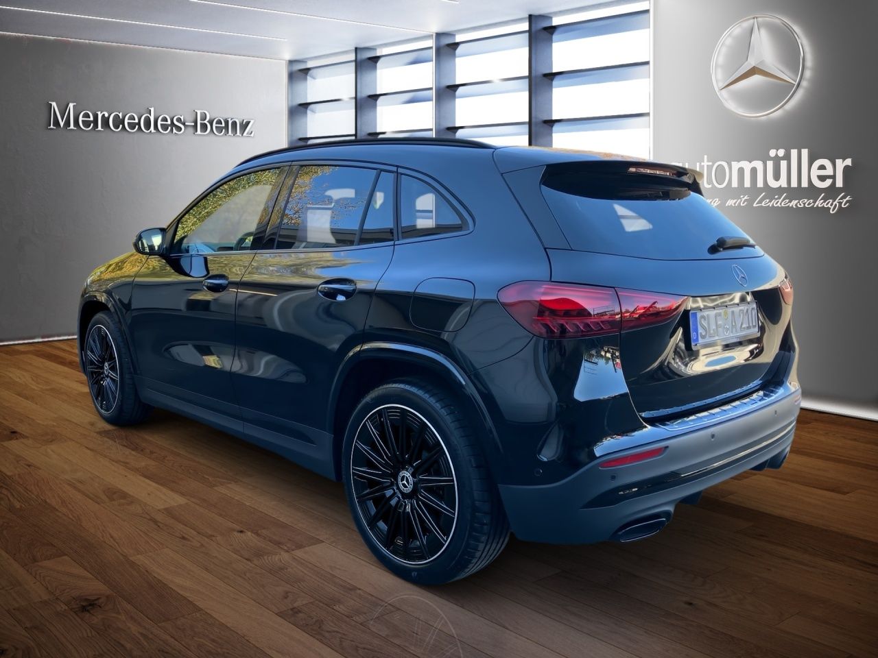 Fahrzeugabbildung Mercedes-Benz GLA 220 d 4M AMG AHK Night Standheizung Multibea