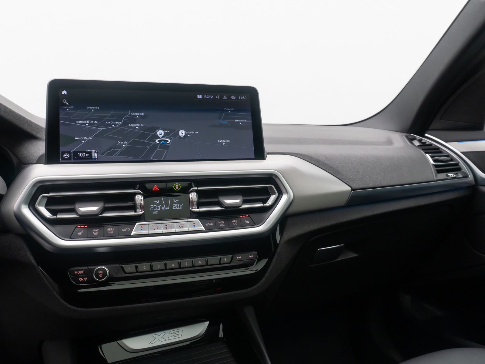 Fahrzeugabbildung BMW X3 xD30e Alarm DAB HiFi Kamera Sportsitz Panoram
