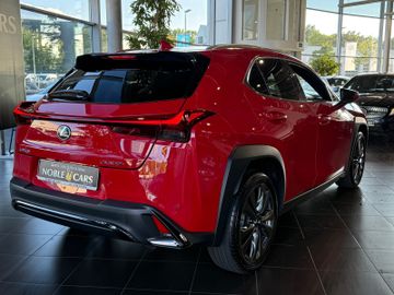 Lexus UX - 7