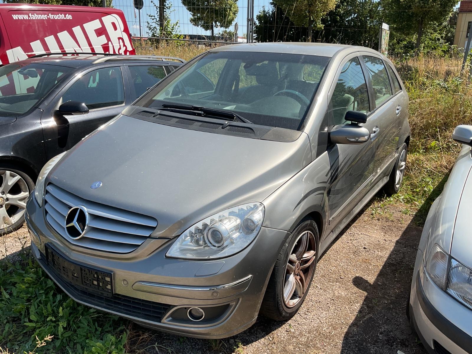 Mercedes-Benz B 170